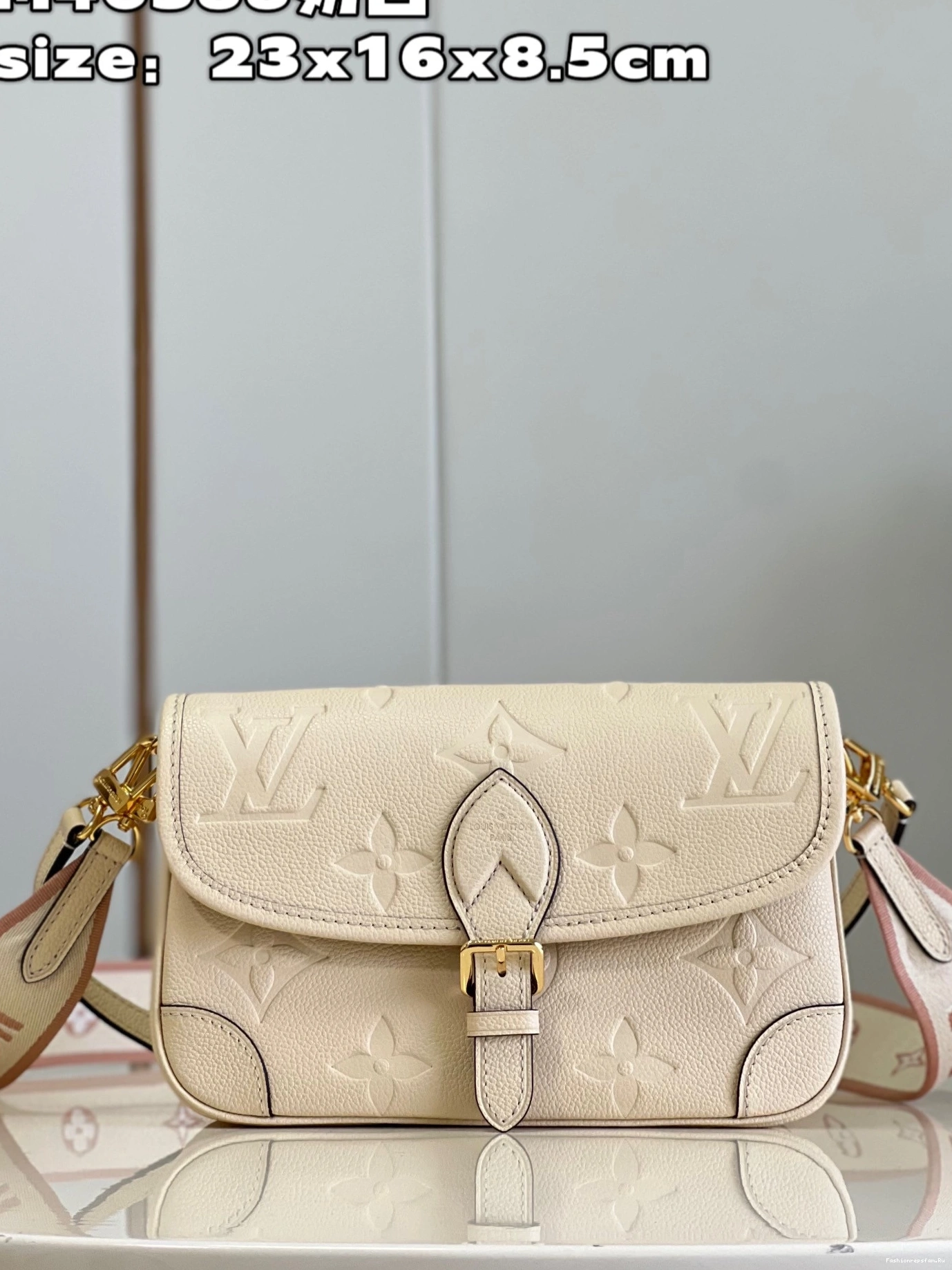 FS CHEAP LOUIS VUITTON Nano Diane 0820
